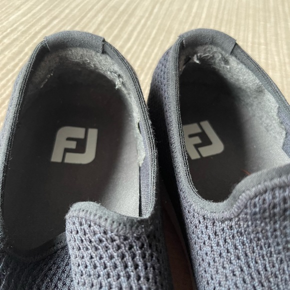 Allbirds Men’s slip on Mesh Tennis Shoes - Picture 5 of 7